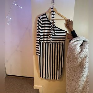 Women, black/white off-the-shoulder, dress size L/XL